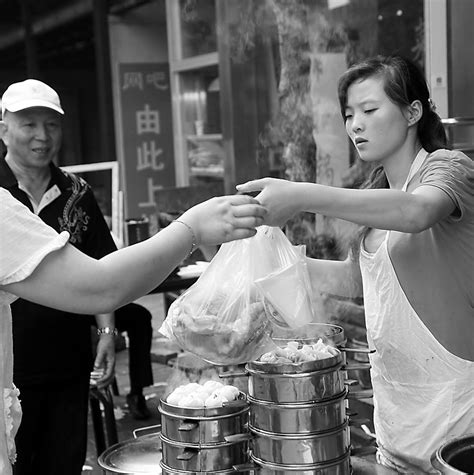 在成都上班,命是早餐摊摊车给的_华西都市报-华西都市网