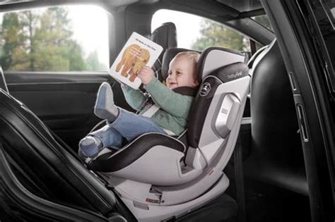 节日带宝宝出行如何坐车 婴儿怎样坐车比较安全 _八宝网
