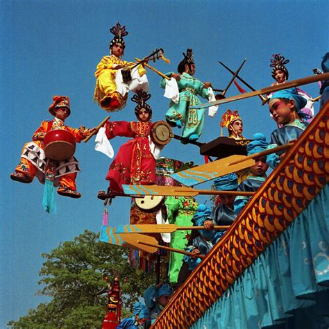 春节特辑：舞龙舞狮是每逢重要节庆必备的民俗文化活动|舞狮|舞龙舞狮|龙_新浪新闻