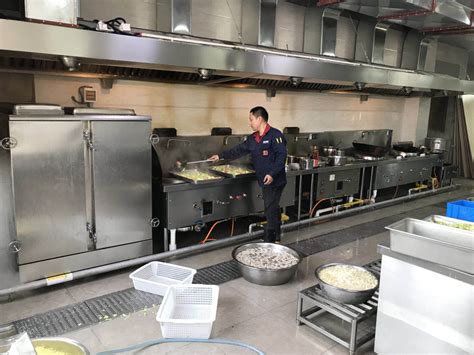 苏州专业的二手厨房设备回收热线电话-吴中区郭巷圆之梦厨具商行