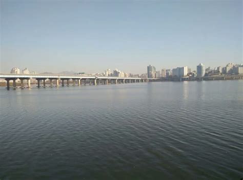 洋县当地人讲：汉江水经过黄金峡，浑浊的河水都会变的清澈_高清1080P在线观看平台_腾讯视频
