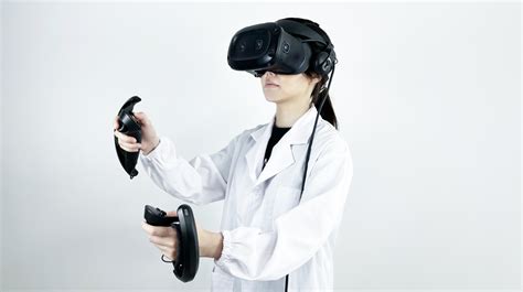 vr模拟飞行器星际空间VR旋转星穿越体验设备 VR体验馆开店
