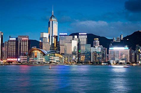 你印象中的香港是什么样的？ - 知乎