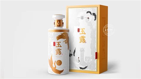 品质制胜，硬核夺金：汉王酒斩获“2020年度中国白酒酒体设计奖”