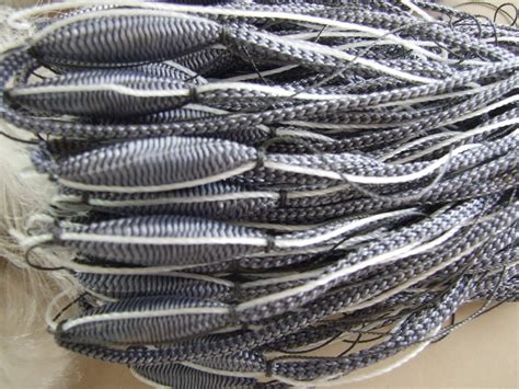厂家大量供应1.8*30米尖浮三层淡水挂网 流刺网 渔网 操作简单-阿里巴巴