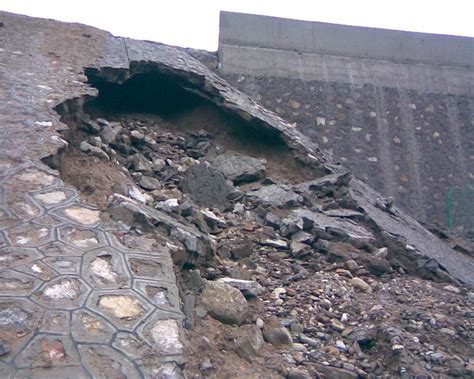 农村小型鱼塘护坡,鱼塘护坡,鱼塘水泥护坡_大山谷图库