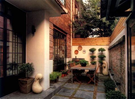 洋房一楼50平米花园设计成日式禅意风庭院，美观又实用 - 成都青望园林景观设计公司
