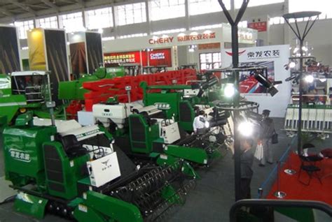 中联农机与芜湖市三山区签署合作协议 | 农机新闻网,农机新闻,农机,农业机械,拖拉机