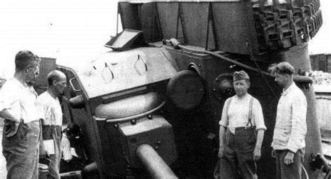 乐高定格动画评测！巨型军事积木星堡苏联KV2坦克！
