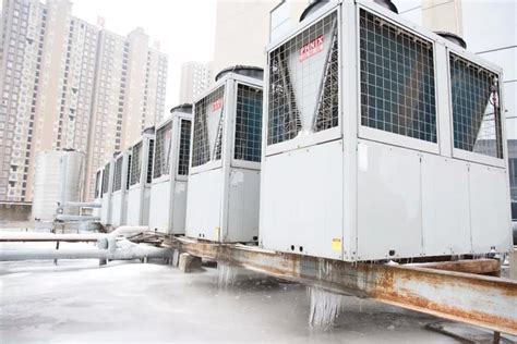 空气能热泵遇到冬季低温，这5点保障高效运行，还能防冻坏！ - 中国空气能网
