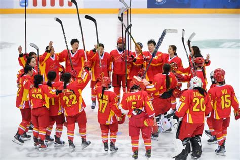 女子冰球世锦赛甲级A组揭幕 中国队首战告捷_新体育网