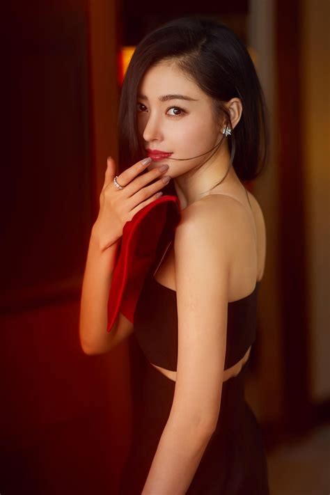 她就是韩国身材最好的瑜伽美女seulmin_新浪游戏_手机新浪网