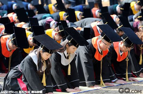 IVE张元英首尔艺高毕业照公开，有韩网友吐槽：太成熟不像高中生|张元英|毕业照|艺高_新浪新闻