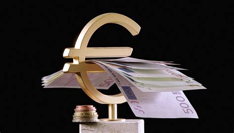 欧洲央行即将开启加息周期，是否会引发新一轮欧债危机？-债券-金融界