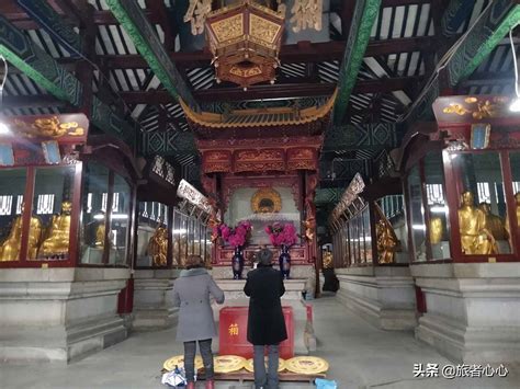 武汉归元寺巨型观音雕像高清图片下载_红动中国