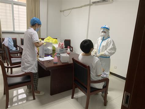 汉江城建组织员工进行核酸检测 多措并举全面筑牢疫情防控防线