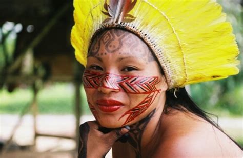 探索亚马逊Yawanawá部落，以VR纪录其第一位女性萨满 VRPinea