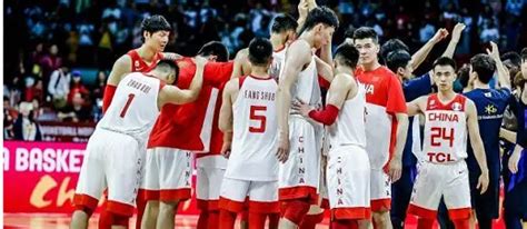 中国男篮世预赛2022澳大利亚男篮VS中国男篮比赛结果6月30日-视频回放-最初体育网
