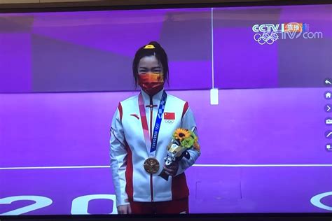 杨门女将！杨倩成为中国代表团本届奥运会首位收获双金的运动员-直播吧zhibo8.cc