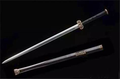 原创 | 《国家宝藏》故事之四：1800元的“越王勾践剑”