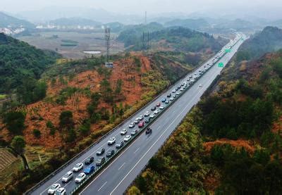 湖南麻阳：高速公路现返程高峰-人民图片网