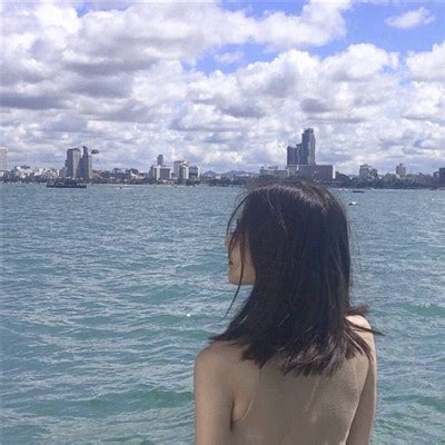 头像女生柔和温柔