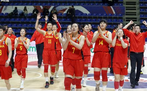 100分！中国女篮笑傲“地表最强”16强奥运资格赛_凤凰网