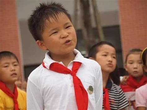 汶川地震中的9岁英雄林浩，曾当众发誓考清华|清华大学|林浩|清华_新浪新闻