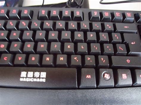 单手键盘七彩RGB宏录制游戏非机械键盘吃鸡王座手游电脑键盘跨境-阿里巴巴