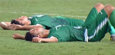 泰国vs伊拉克队u23_1-1爆冷，泰国U23小组出线创历史，球员累躺在地，球迷掩面哭泣 - 随意云