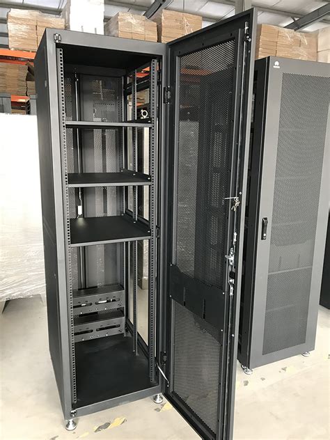 可定制多功能电脑柜车间工业操作柜立式防尘移动PC控制柜电脑机柜-阿里巴巴