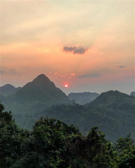 景色怡人的泰国清迈安康山除了可欣赏日出、还可以看云海成片成片的|清迈|泰国|云海_新浪新闻