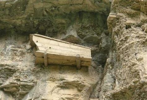 镀金层开裂 埃及图坦卡蒙法老金棺首次修复