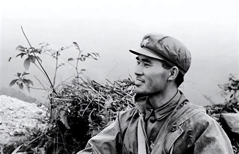 然而，明知道有可能牺牲在战场之上，163师摄影干事李永安仍然无所畏惧地走上了战场。