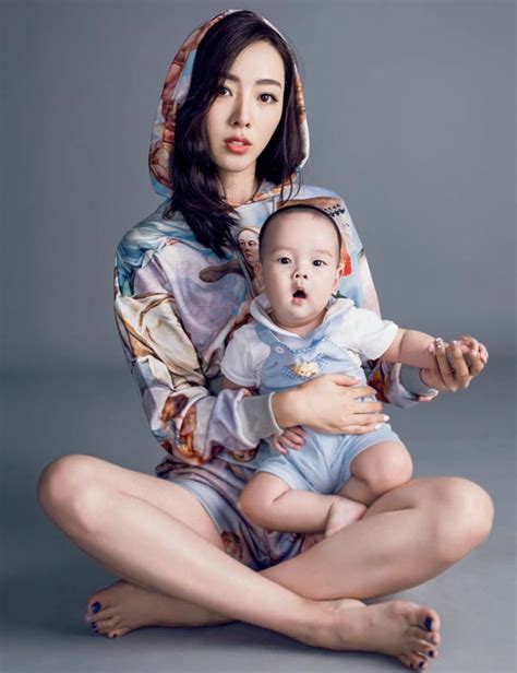 李思思 | 让儿子成为妈妈的“小英雄” _生活_时尚集团官网