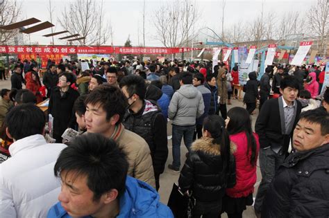 寿光市2014新春大型招聘会在我院举行-潍坊科技学院