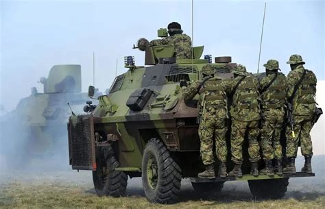 塞尔维亚军队进入最高战备状态，科索沃回应，并提到俄罗斯_凤凰网