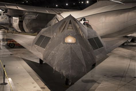 We Just Found Out F-117s Are Alive And Well – Here’s One Flying A Few ...