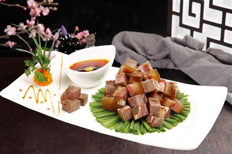鸿运牛头,中国菜系,食品餐饮,摄影素材,汇图网www.huitu.com