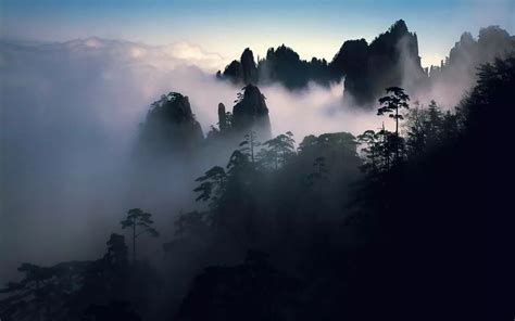 【寂静的山林--山顶晨雾摄影图片】风光摄影_冰立方_太平洋电脑网摄影部落