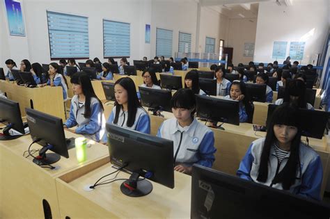 学校新闻 - 广州市电子商务技工学校