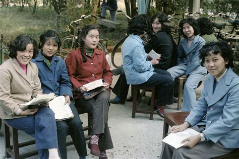 摄影丨这些旧照片里，有80年代小朋友最纯真的回忆 - 艺术 - 新湖南