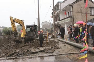 村庄修路被大伯叫停：地下有炸弹 全村居民紧急大转移-中国网