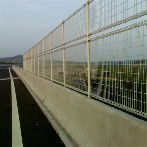 花园防护双圈护栏网厂家直销 包塑1*2米卷筒防护网 上下圆圈围栏-阿里巴巴