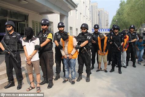 陕西破获近年最大贩毒案 四名小伙贩运冰毒14公斤--图片频道--人民网