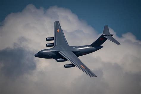 重磅！运-20将首次赴欧洲参加航展，欧洲空军司令对其羡慕不已_凤凰网