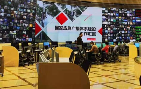 数字媒体学院走进甘肃广电网络数据公司交流为应用型专业办学助力