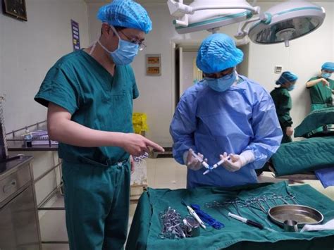 庄卓男助拉萨市人民医院普外科开展多种手术方案治疗混合痔-科室动态-清华大学附属北京清华长庚医院胃肠外科