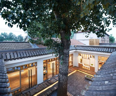 Galería de Hotel Xiezuo Hutong Capsule en Beijing / B.L.U.E ...