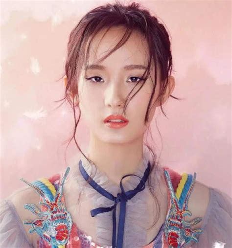 符琪图片